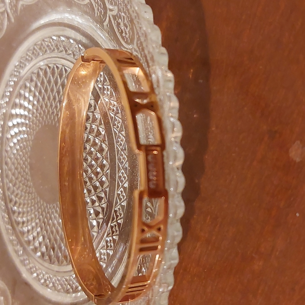 Roman numeral bangle bracelet rose gold tone 7.25 inches